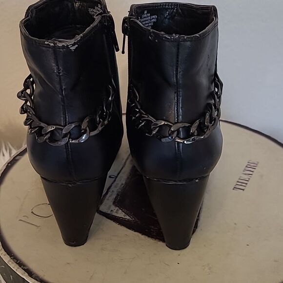 Easy Spirt Vegan Leather Black Ankel Booties - Picture 4 of 13